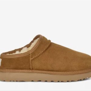 Ugg Classic Slippers- Cognac